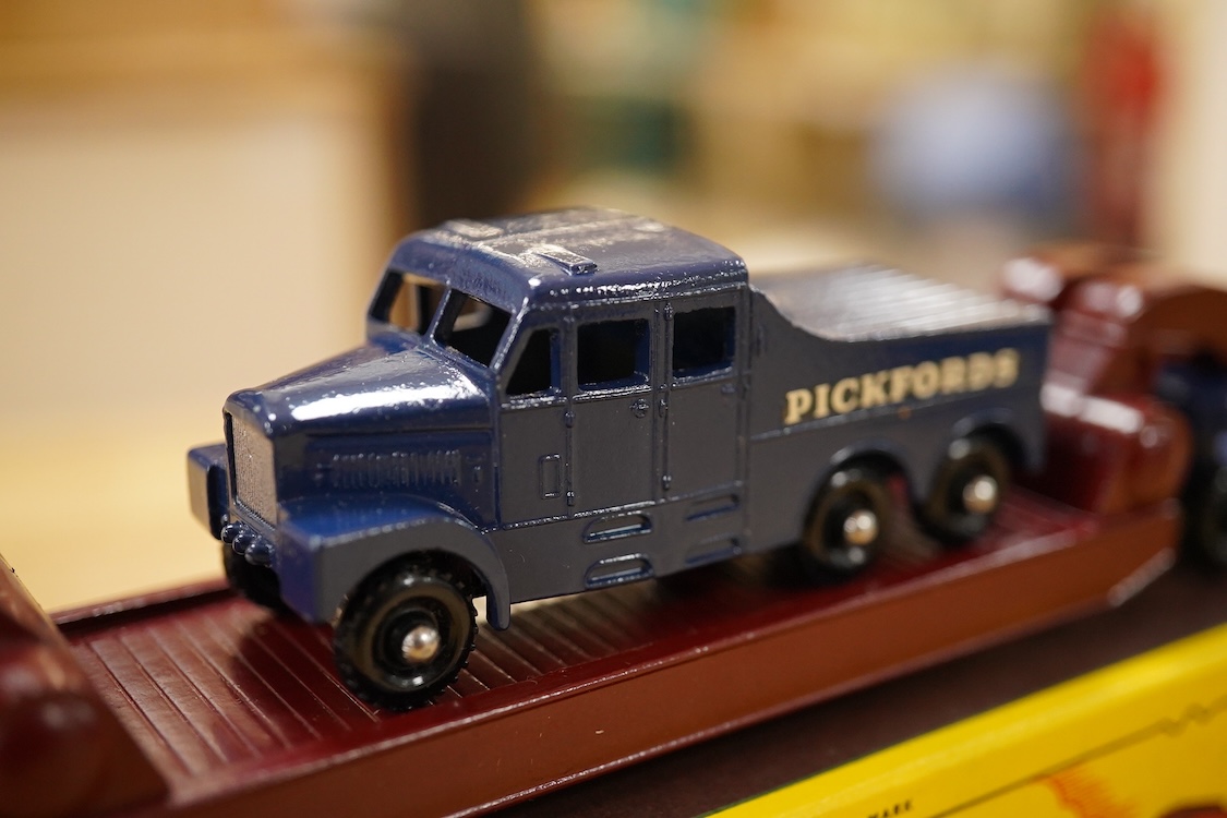 Fourteen Matchbox Series and early boxed Models of Yesteryear, including three Major Packs; No.1; Caterpillar Earthmover, No.3; Mighty Antar tank transporter and Centurion tank, No.6; Scammell transporter, together with